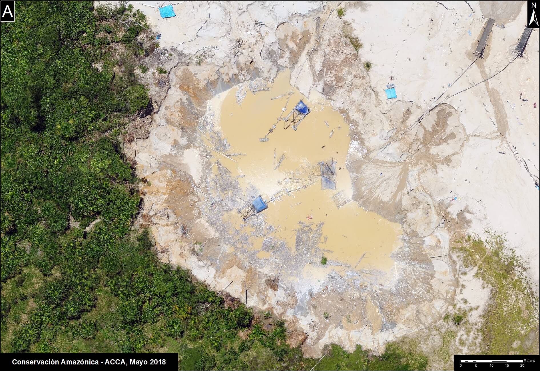 photograph of gold mine in Peru