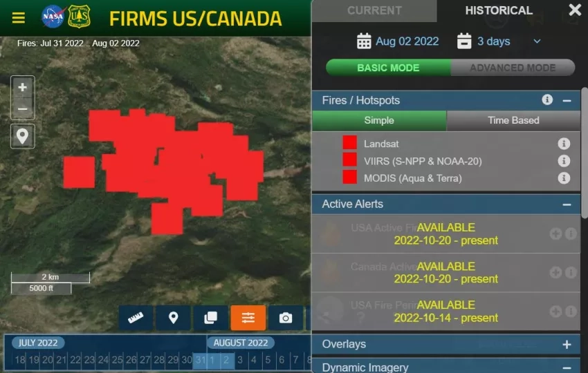 screenshot of a fire tracking website